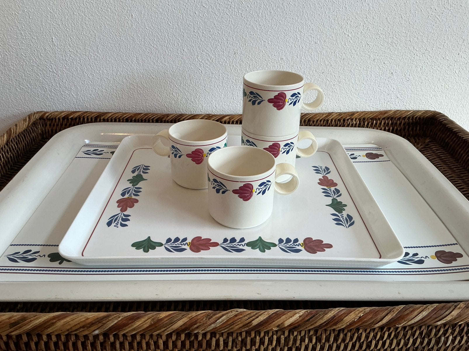 Boerenbont (Mepal koffie kopje met Dienblad), Huis en Inrichting, Keuken | Servies, Overige typen, Ophalen of Verzenden, Zo goed als nieuw
