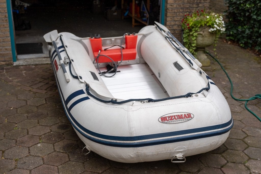 Suzumar 290 rubberboot met Suzuki 6PK motor, Watersport en Boten, Ophalen, Aluminium, Gebruikt, Peddels
