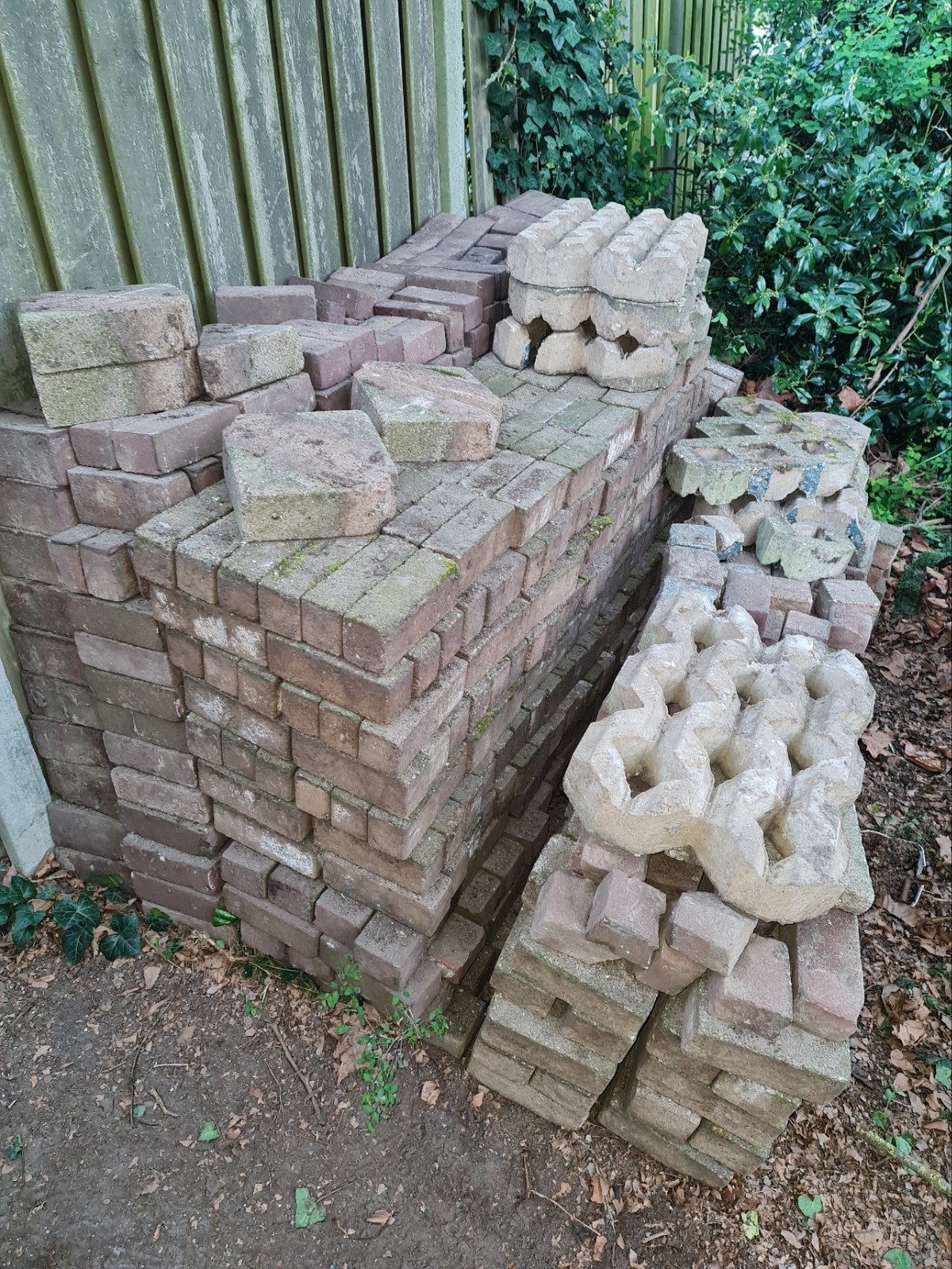 Gebruikte tegels en klinkers voor tuin of oprit, Overige materialen, Gebruikt, Vloertegels, 5 tot 10 m²