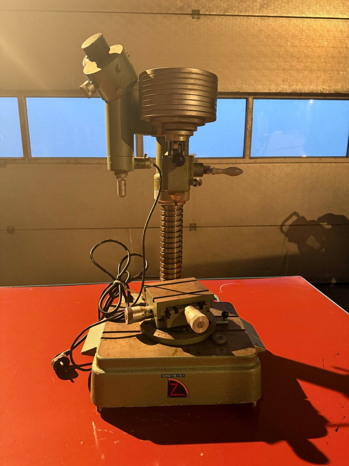 Zwick & Co. KG. Eisingen bei Ulm Model 3202 hardheidstester, Ophalen of Verzenden, Gebruikt