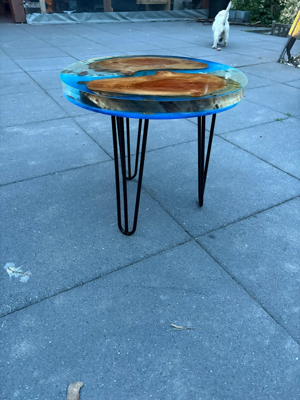 Unieke Bijzettafel Epoxy Hout Rond 50 cm - Rivierdesign, Huis en Inrichting, Tafels | Bijzettafels, 45 tot 60 cm, Overige materialen