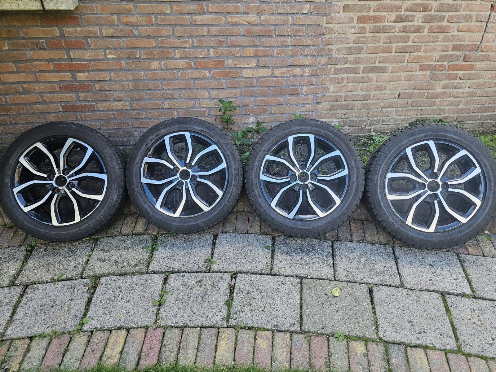 ✅️ 4x100 Originele Renault velgen met winterbanden 16 inch, Ophalen, Gebruikt, 16 inch, Banden en Velgen