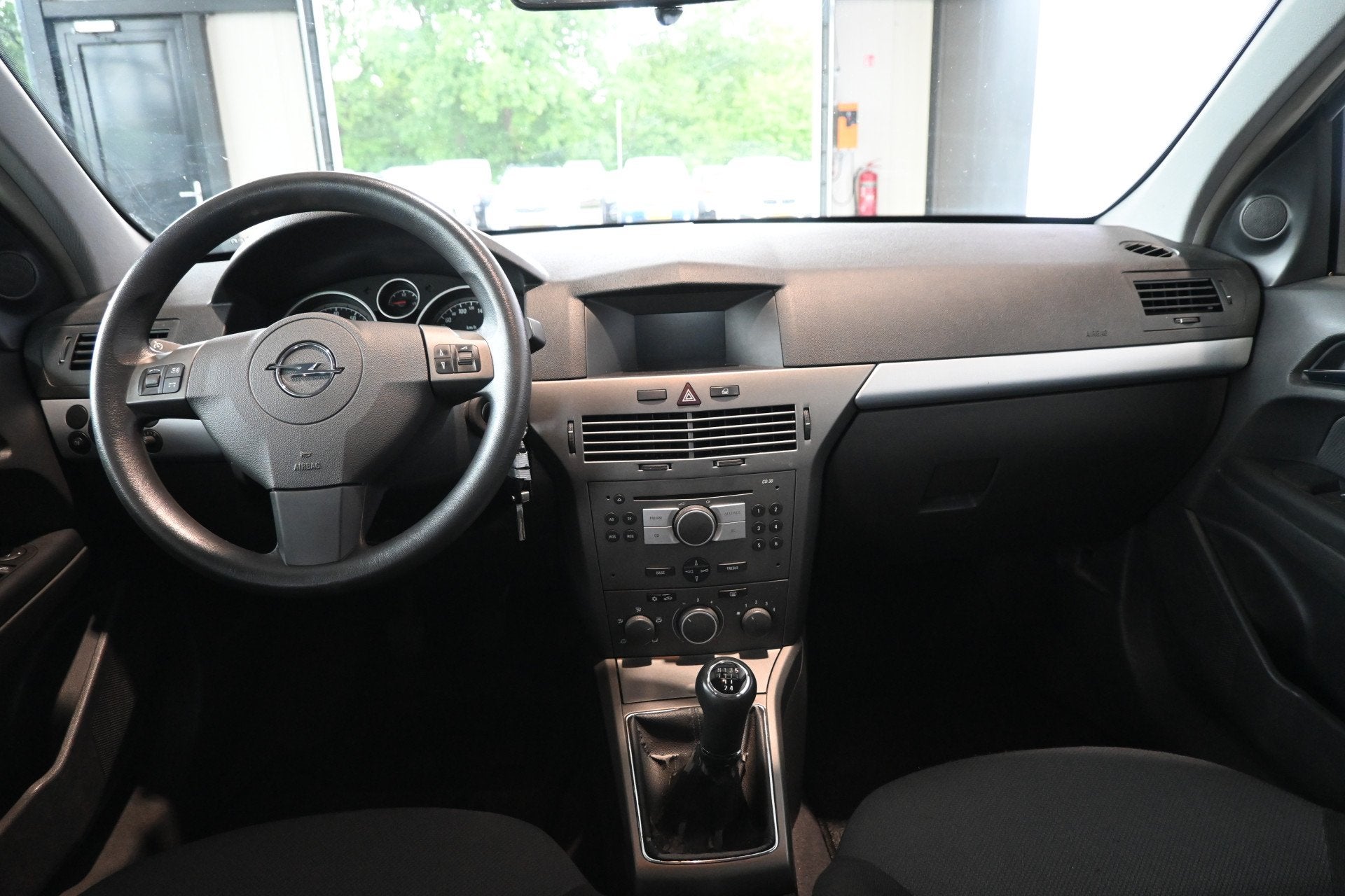 Opel Astra 1.4 Enjoy Airco Cruise Control All in Prijs! Inru, Voorwielaandrijving, Stof, Gebruikt, Zwart