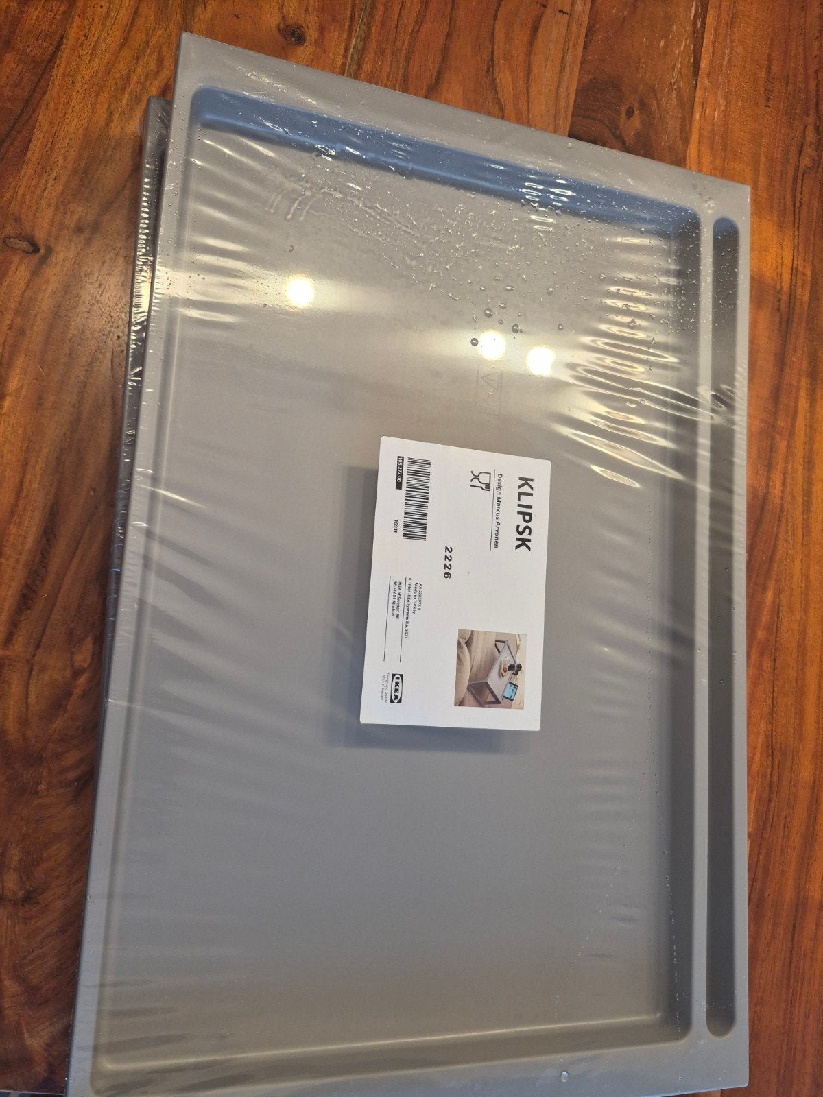 IKEA KLIPSK bedblad/dienblad grijs - Nieuw in verpakking, Nieuw, Kunststof, Ophalen of Verzenden, Modern