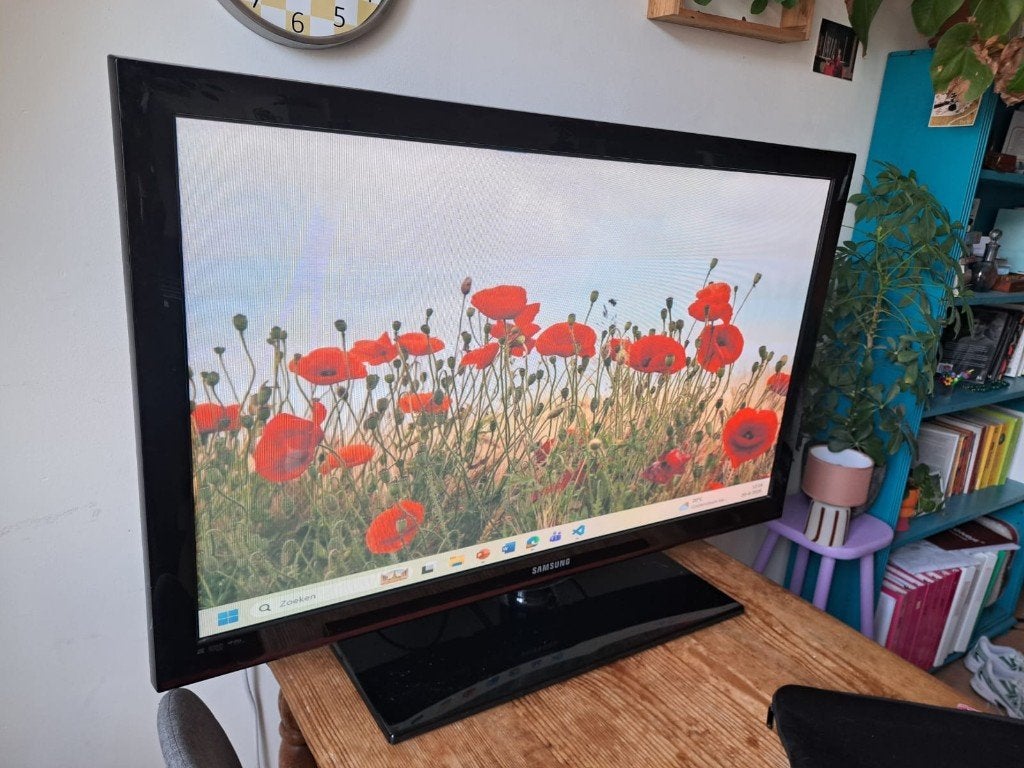 Samsung TV  PS42C450