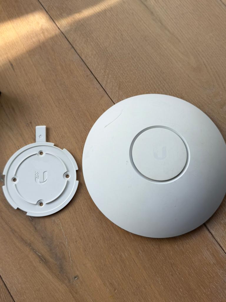 Ubiquiti unifi AP AC LR,, Ophalen of Verzenden