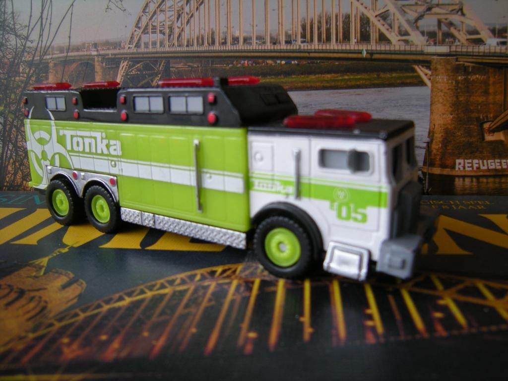tonka/hasbro 2013 brandweerwagen, Ophalen of Verzenden, Zo goed als nieuw, Bus of Vrachtwagen