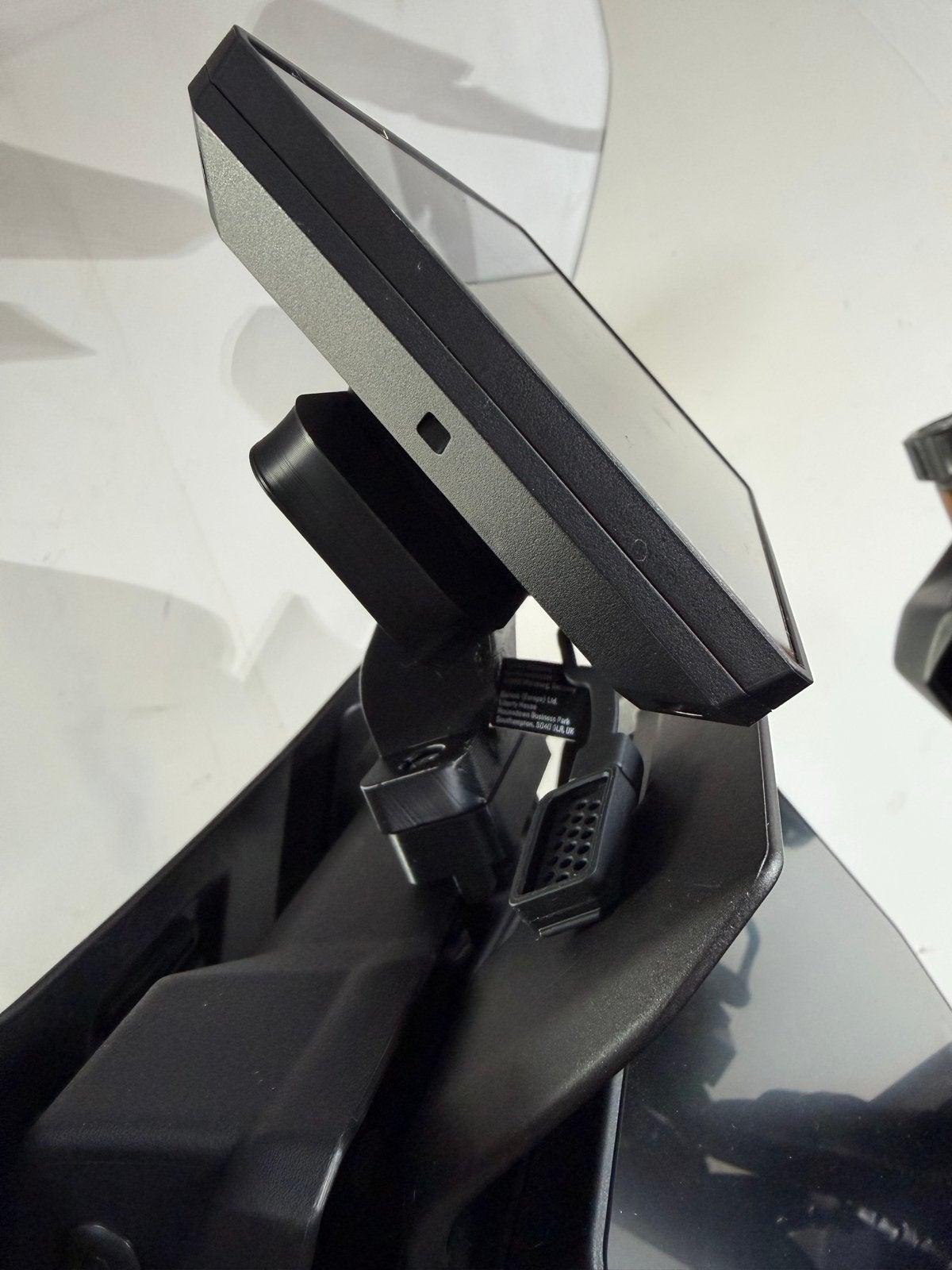 Navigatiesteun Tracer 9GT+ (boven dashboard), Ophalen, Zo goed als nieuw