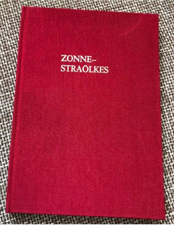 Boek Zonnestralkes gedichtenbundel van Leny van Gennep, Ophalen of Verzenden, Nieuw, Leny van Gennep, Eén auteur