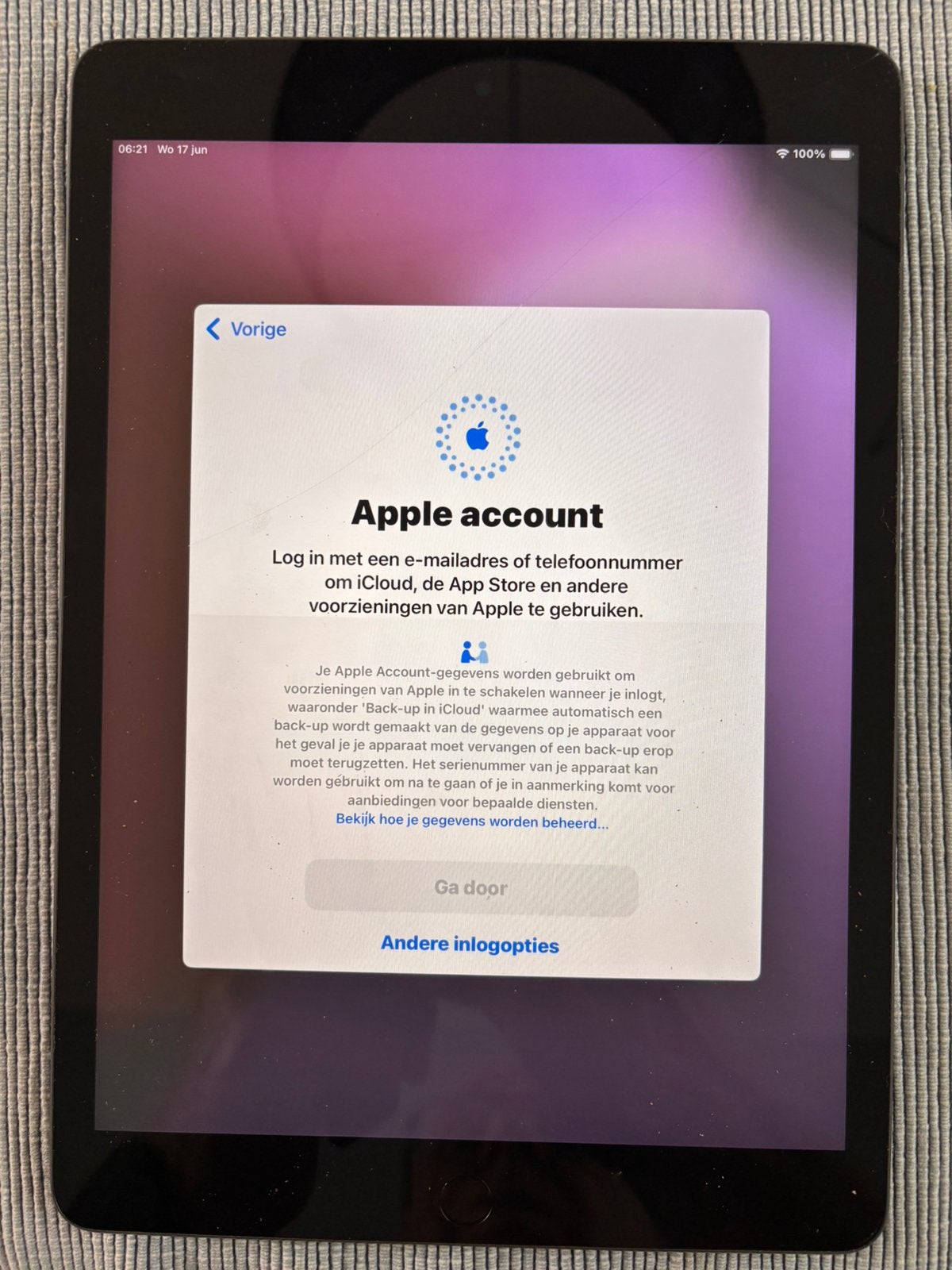 Apple ipad type A2602 9e generatie barst in scherm., Gebruikt, Apple iPad, Wi-Fi, Ophalen