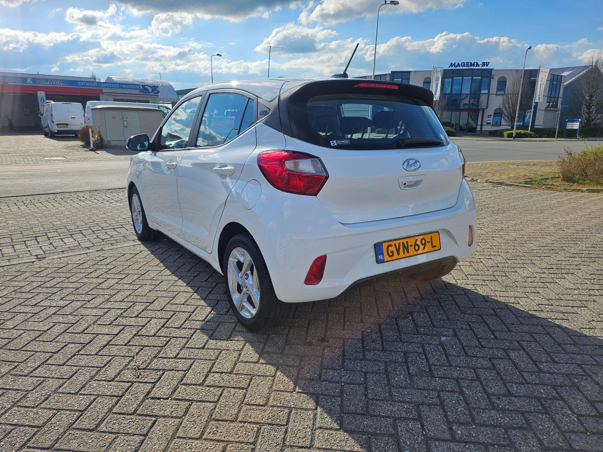 Hyundai I10 1.0 Comfort #Carplay#Camera#NieuwModel#Cruis, Auto's, Voorwielaandrijving, Start-stop-systeem, Stof, Gebruikt