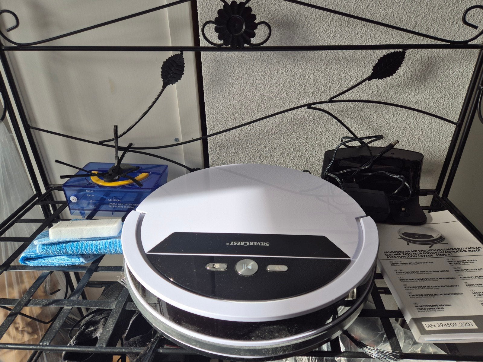 Robot stofzuiger met dwail functie van Silver Crest, Ophalen, Zo goed als nieuw, Robotstofzuiger