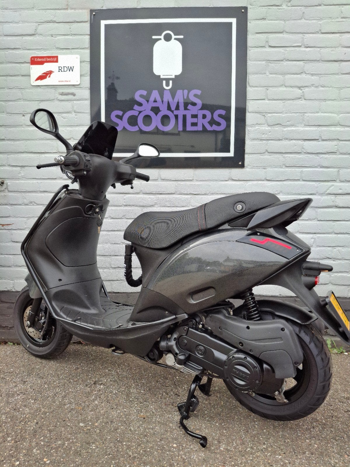 PIAGGIO ZIP 2021 - 7.191 KM - 45KM - 6MND GARANTIE, Ophalen, Gebruikt, Overige modellen, Maximaal 45 km/u