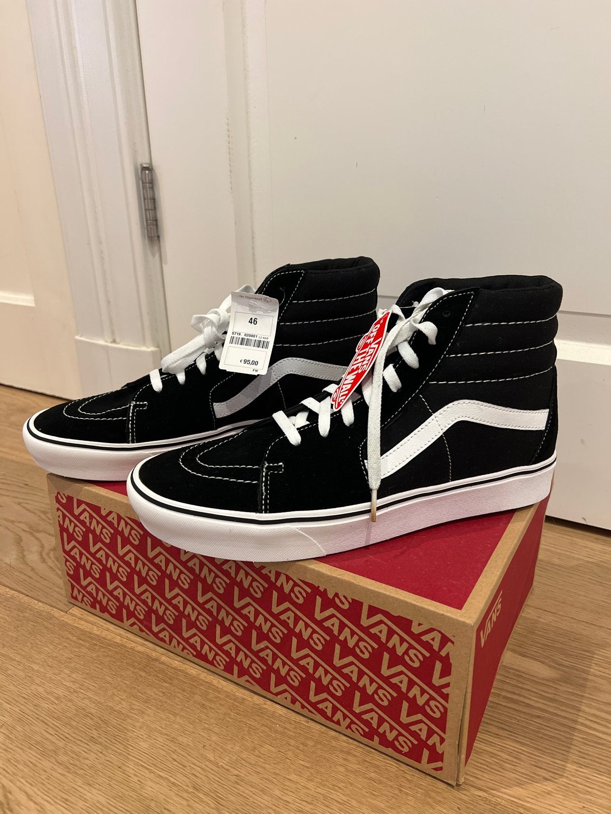 Vans Comfycush Sk8-Hi Sneakers Zwart Maat 46 Nieuw, Ophalen of Verzenden, Nieuw, Zwart, Sneakers of Gympen