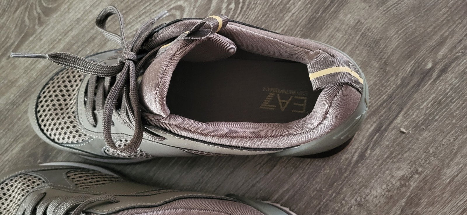 EA7 Emporio Armani Sneakers - Grijs/Goud, Ophalen of Verzenden, Nieuw, Overige kleuren