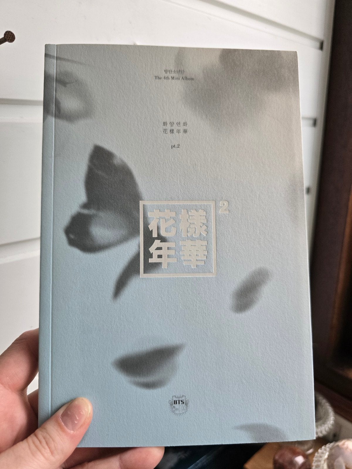 BTS - The 4th Mini Album HYYH pt.2 (incl. V photocard), Ophalen of Verzenden, Zo goed als nieuw