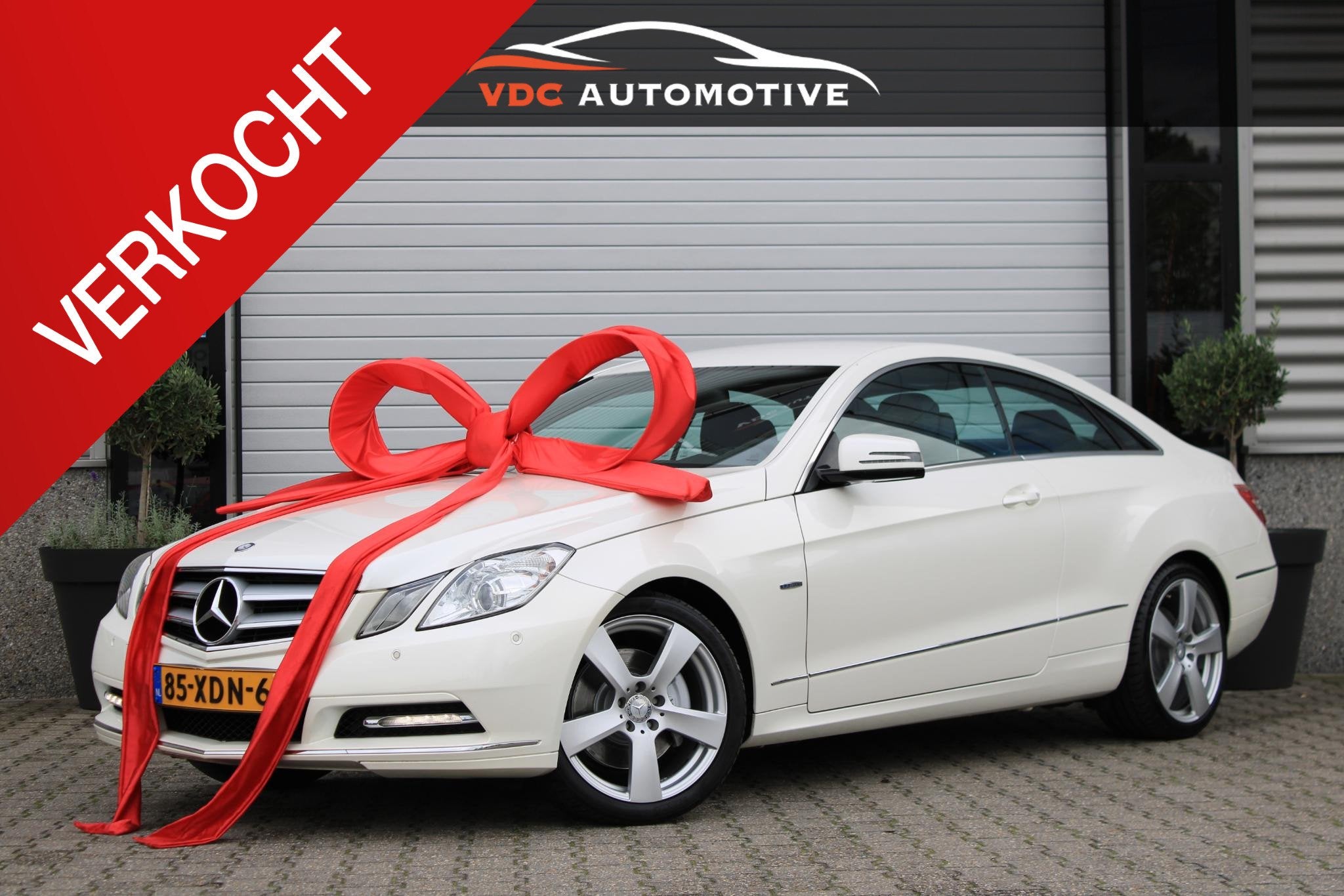 Mercedes-Benz E-Klasse Coupé 350 CGI Camera | Comand | Navi, Auto's, Automaat, Achterwielaandrijving, 4 stoelen, Verwarmde buitenspiegels