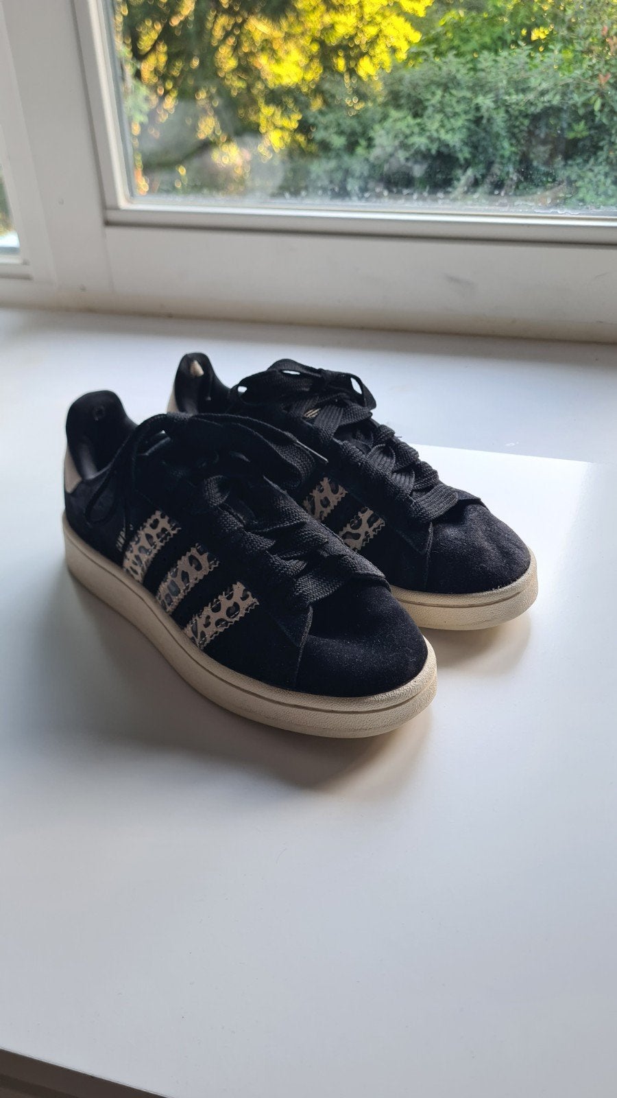 Adidas Campus sneakers zwart met luipaardprint, maat 39 1/3, Adidas, Zwart, Ophalen of Verzenden, Sneakers of Gympen