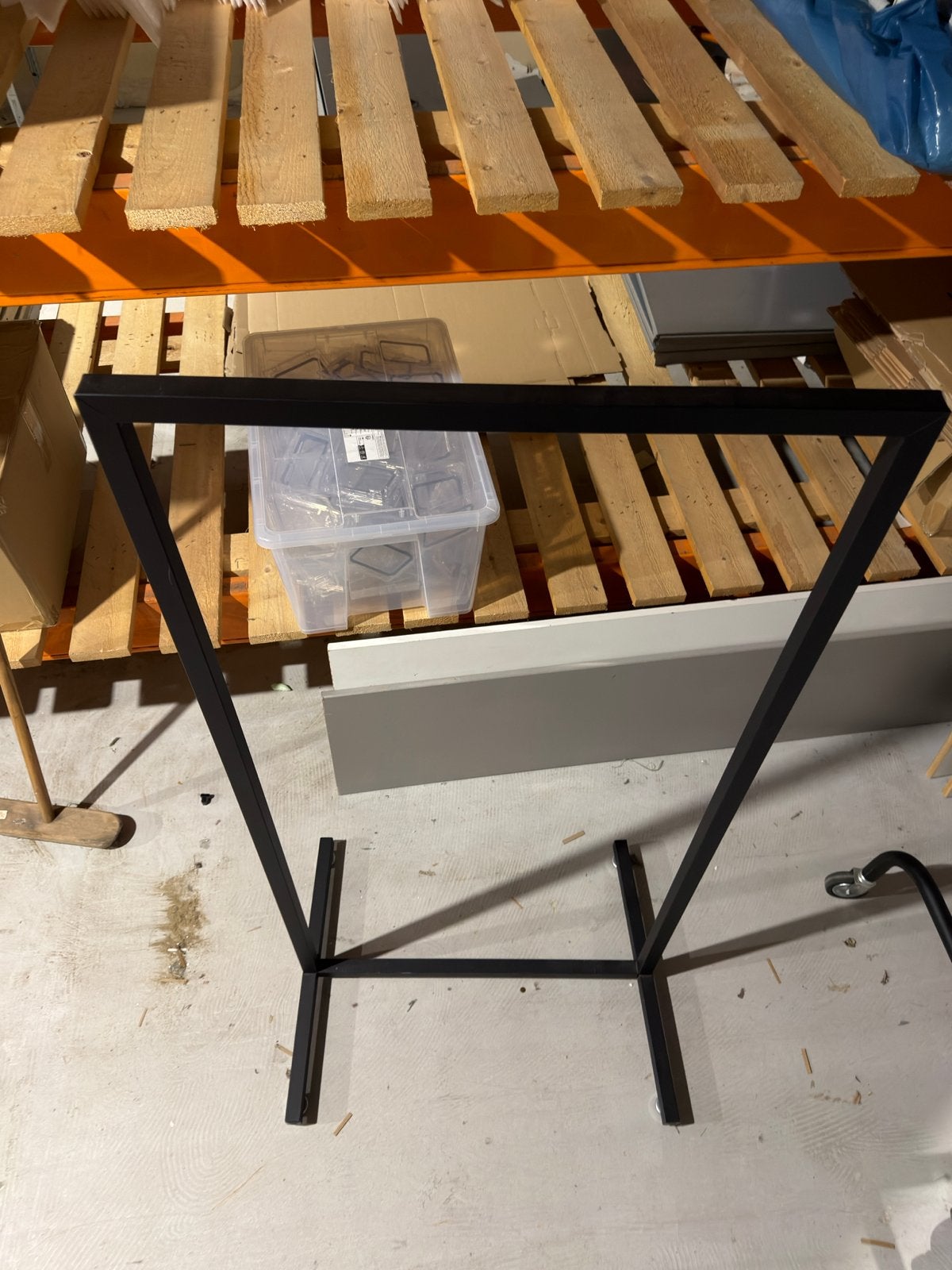 Zwart metalen kledingrek - Laag model, Ophalen, Gebruikt