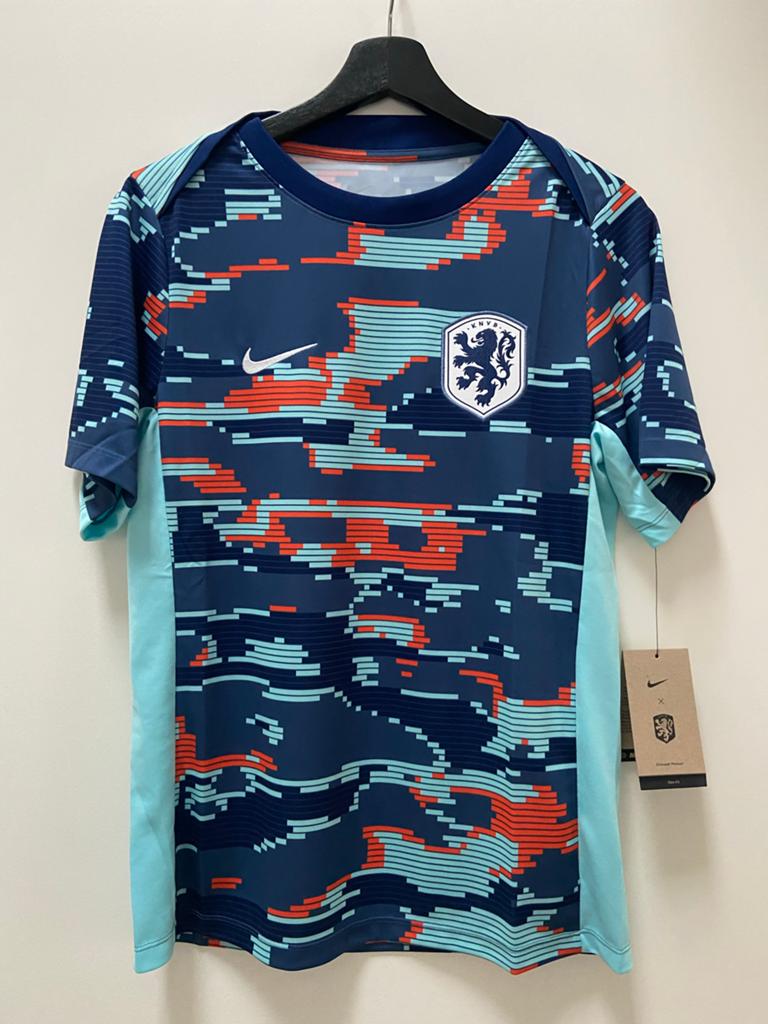 Nike trainingsshirt Nederlands voetbalelftal - maat S, Sport en Fitness, Voetbal, Maat S, Ophalen of Verzenden, Nieuw, Shirt