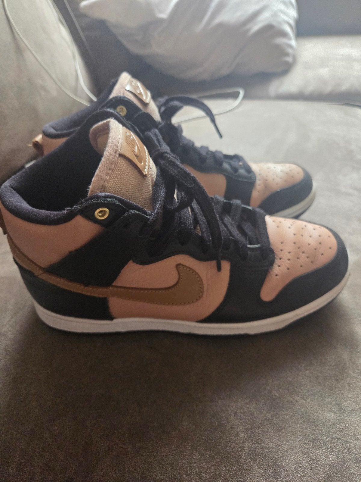 dames nike trunck, Ophalen of Verzenden, Zo goed als nieuw, Sneakers of Gympen