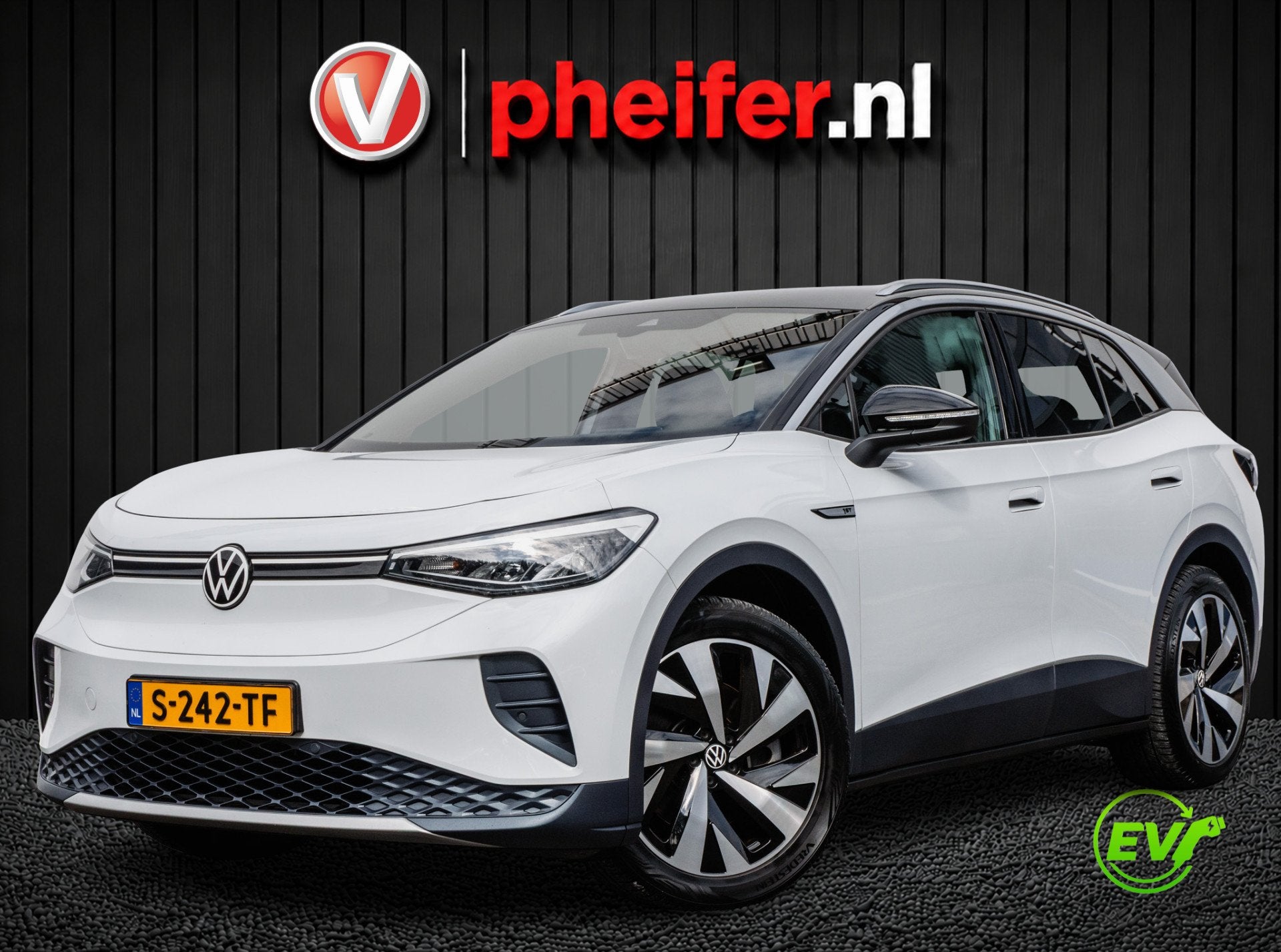 Volkswagen ID.4 First 77 kWh SOH 94% Navigatie/ 20" Lmv/ Car, Automaat, Achterwielaandrijving, Gebruikt, Zwart