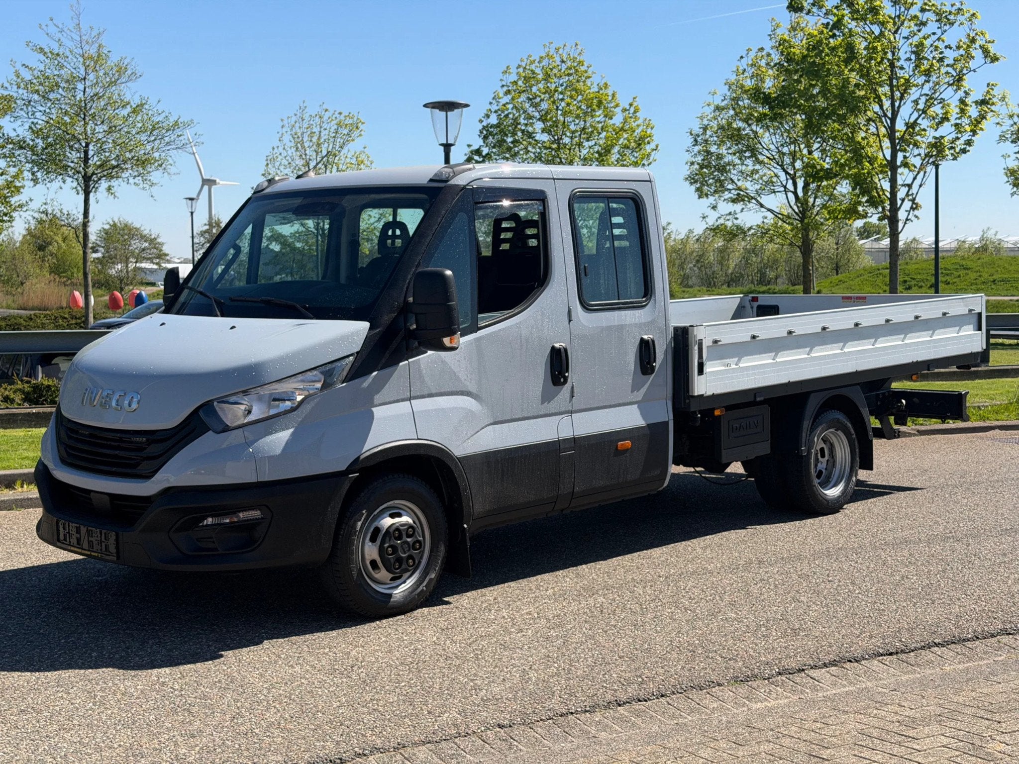 Iveco Daily 35C18 Dubbelcabine Openlaadbak Automaat Airco Cr, Auto's, Automaat, Gebruikt, Euro 6, Iveco