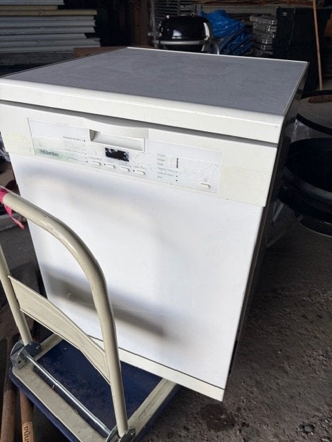 Miele Vaatwasmachine, Ophalen, Gebruikt, 85 tot 90 cm