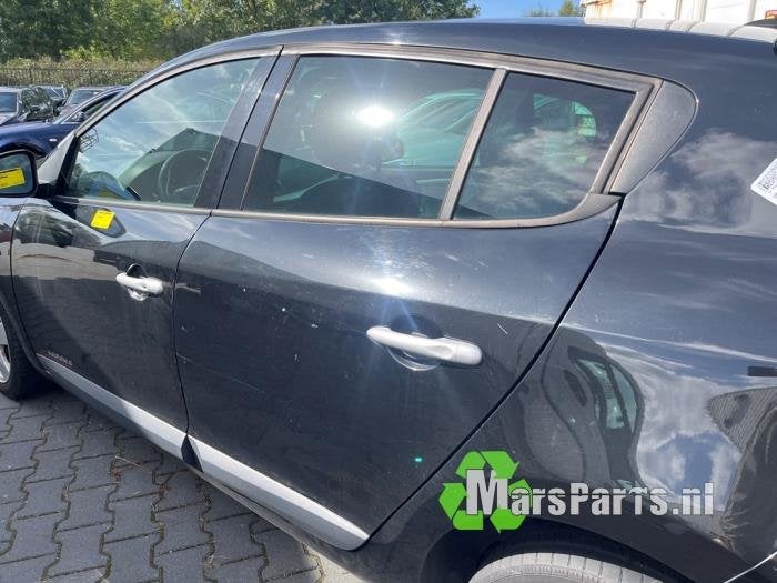Portier 4Deurs links-achter van een Renault Megane (TEGNE), Gebruikt, -, -, Ophalen of Verzenden