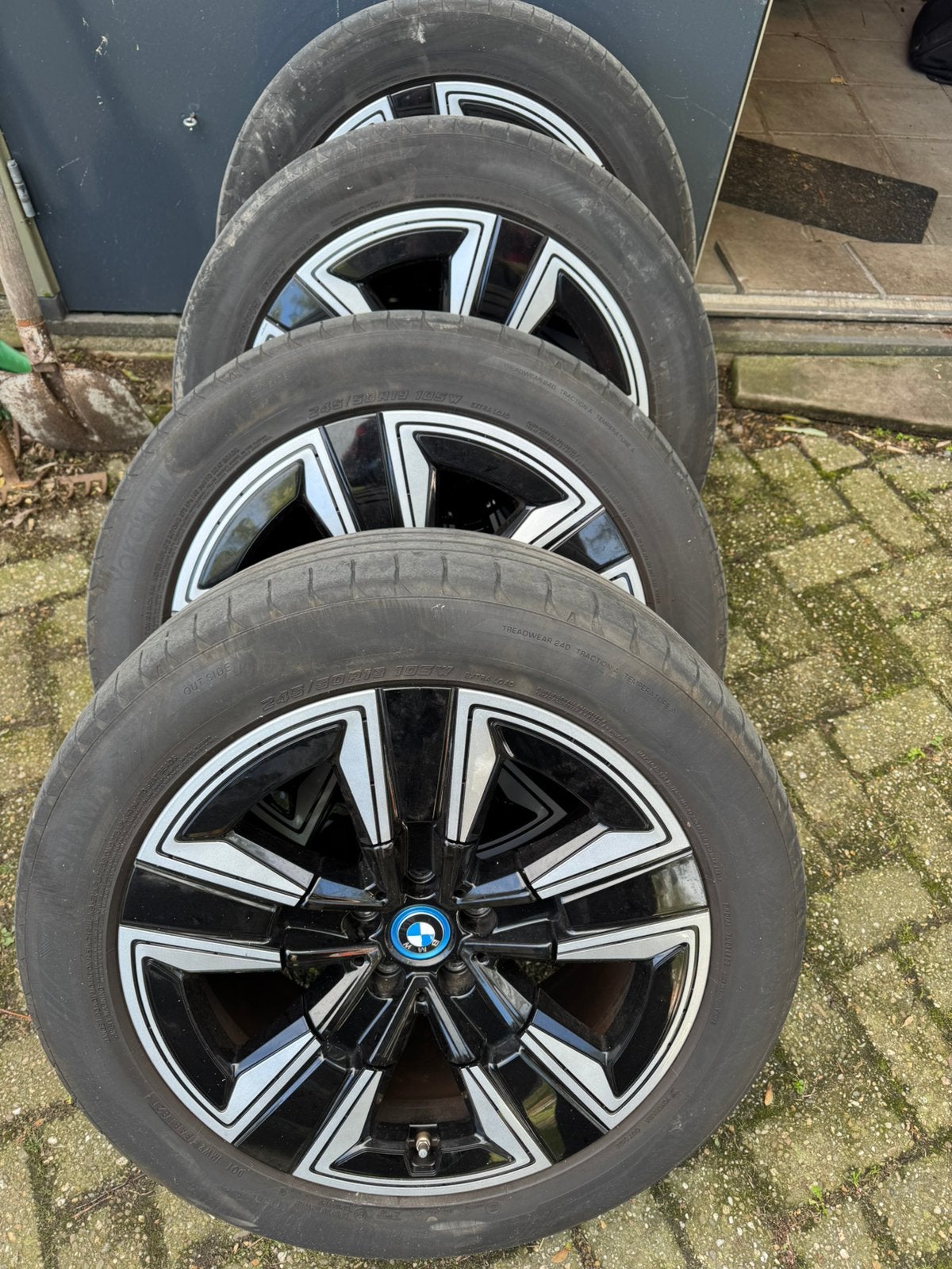 Wielen BMW iX3 G08 met zomerbanden, Banden en Velgen, Terreinwagen, Zomerbanden, Ophalen