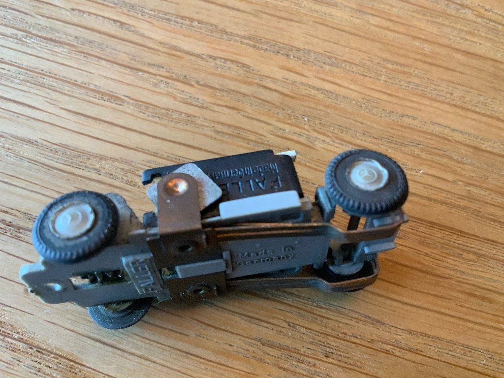 Chassis en blok motoren Faller AMS, Overige merken, Racebaan, Ophalen of Verzenden, Zo goed als nieuw