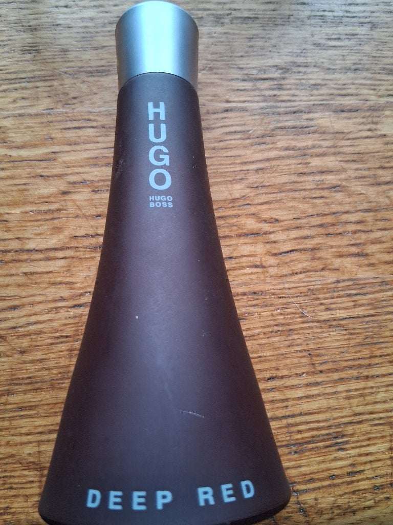 hugo boss deep red, Ophalen, Zo goed als nieuw
