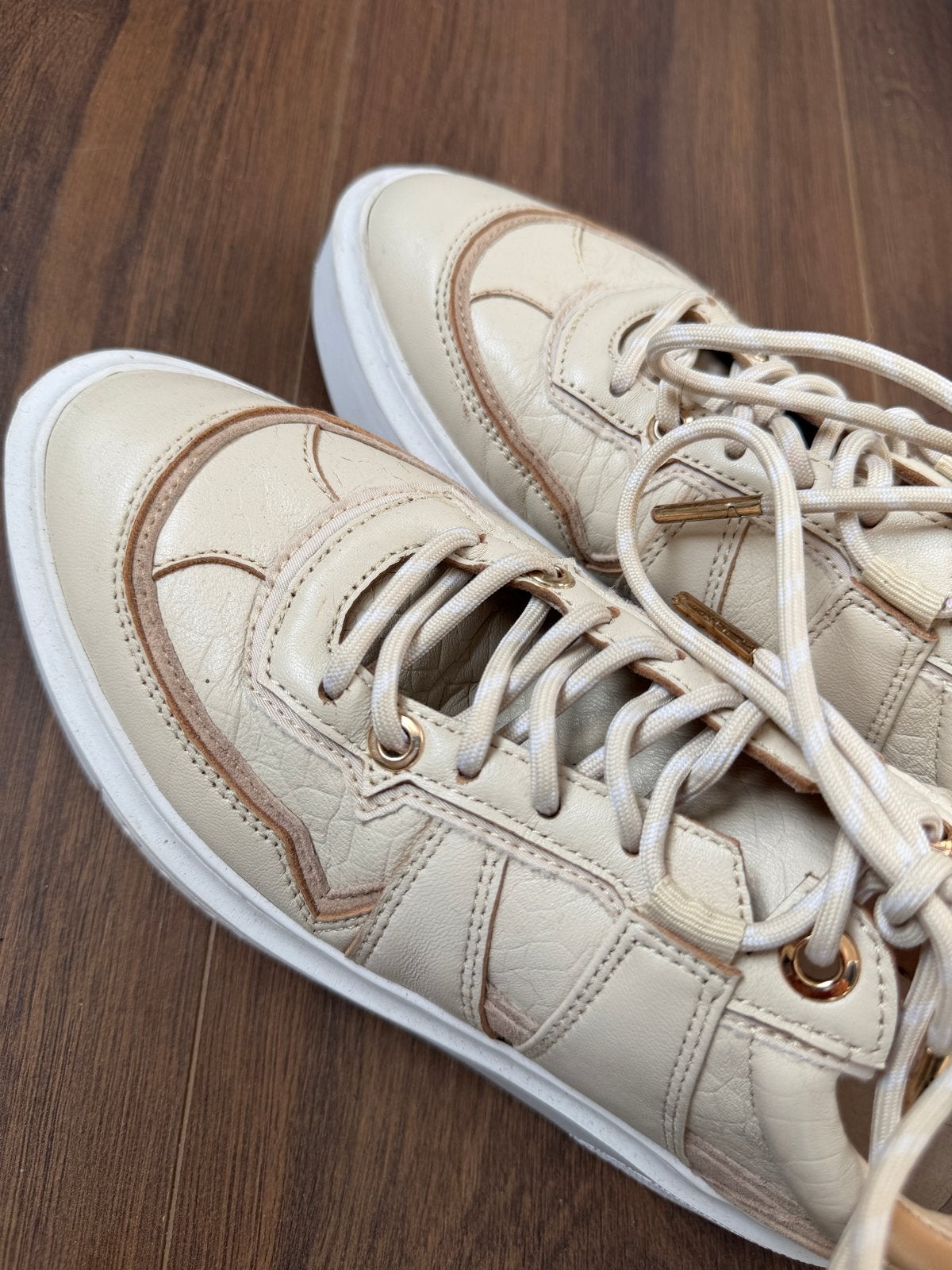 Zo goed als nieuwe Josh V sneakers, slechts 2x gedragen, Ophalen of Verzenden, Zo goed als nieuw, Beige, Sneakers of Gympen