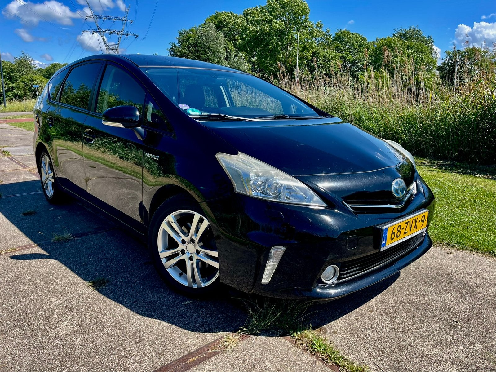Toyota Prius Wagon 1.8 Full Hybrid, Full options! Pano/Leer, Euro 5, 136 pk, Zwart, 4 cilinders