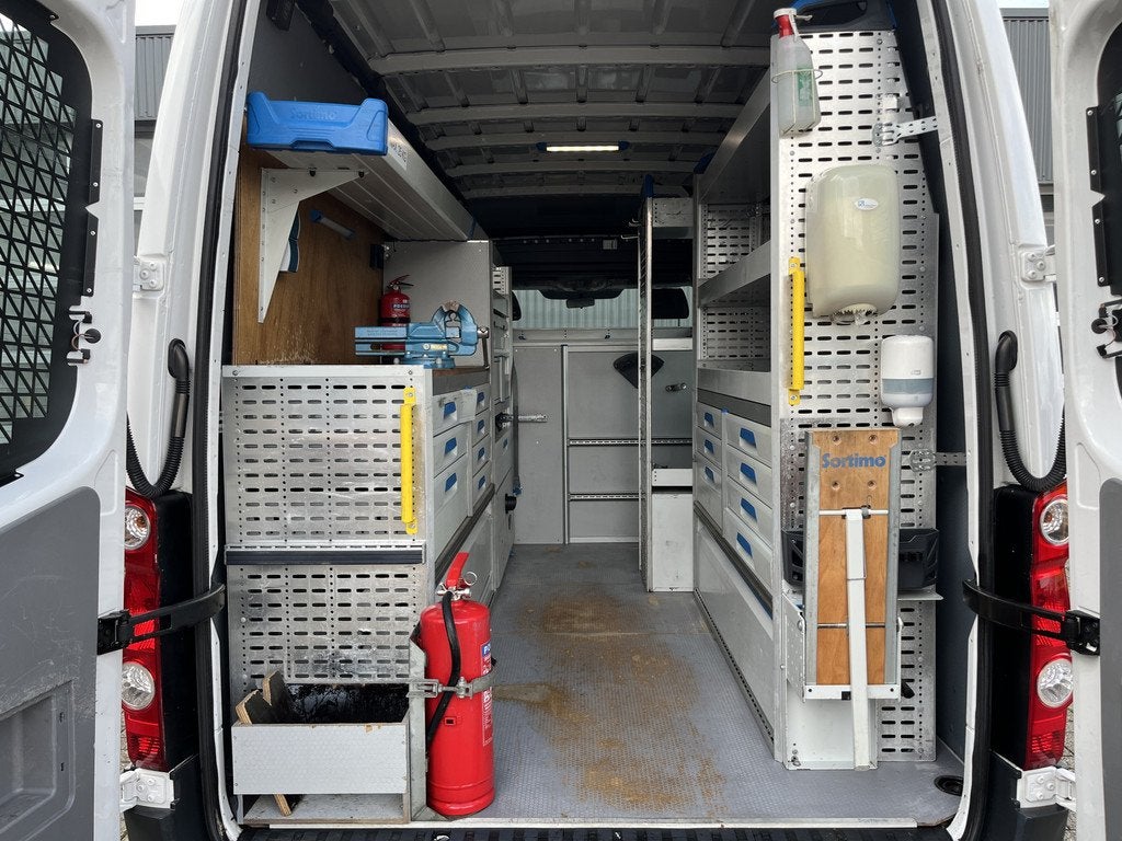 Volkswagen Crafter 35 2.0 TDI L2H2 Kast Inrichting Trekhaak, Gebruikt, 4 cilinders, Volkswagen, Wit