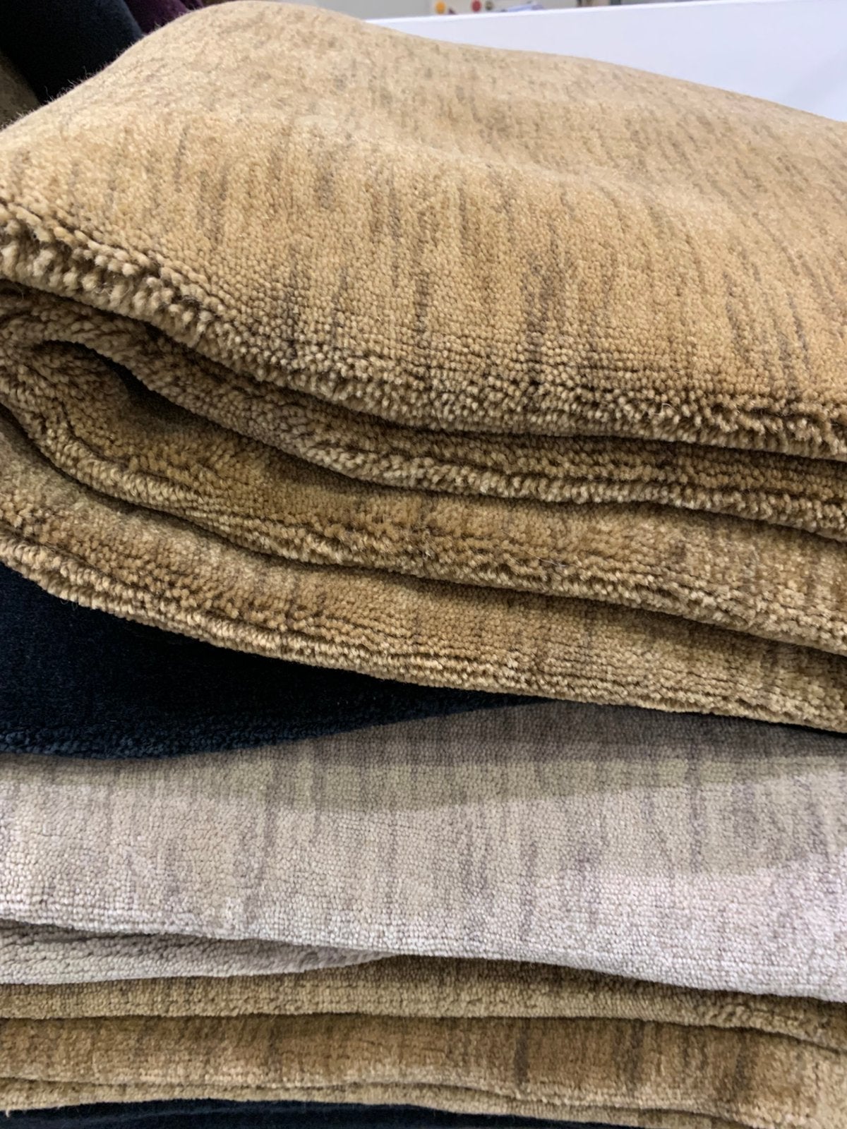 HANDLOOM Karpetten/Vloerkleden/Tapijten NU 50 Euro M2! WOL!