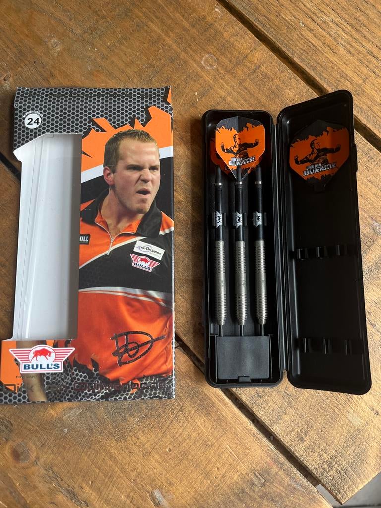 Dirk van Duijvenbode Darts 24g - Zo goed als nieuw, Sport en Fitness, Darts, Ophalen of Verzenden, Zo goed als nieuw, Pijlen