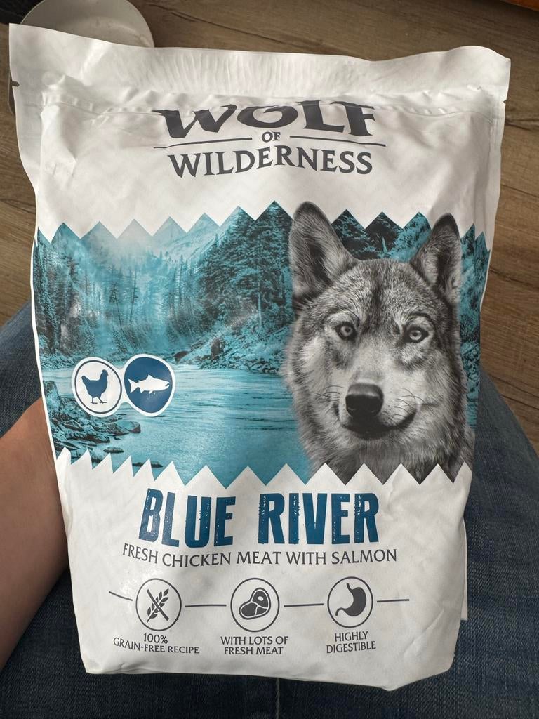 Wolf hondenvoer 2x 1kg, Dieren en Toebehoren, Ophalen, Hond
