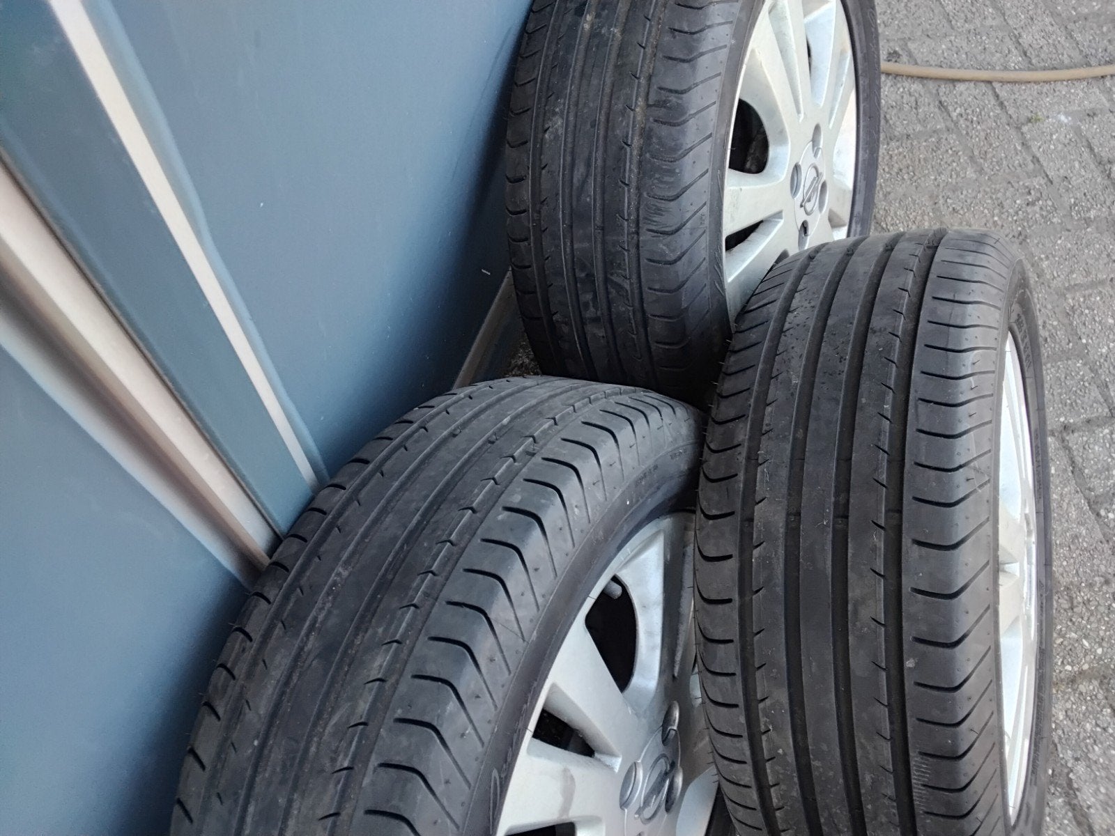 Goede set, Auto-onderdelen, Banden en Velgen, Ophalen, 16 inch, 205 mm, Band(en)