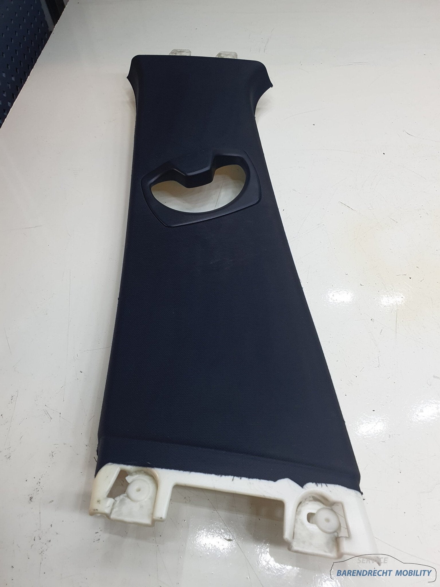 BMW 3 serie E90 E9x B-stijl kap interieur links rechts bestu, Auto-onderdelen, Petuelring 130
80788  Munich, DE, Gebruikt, Info@bmw.de