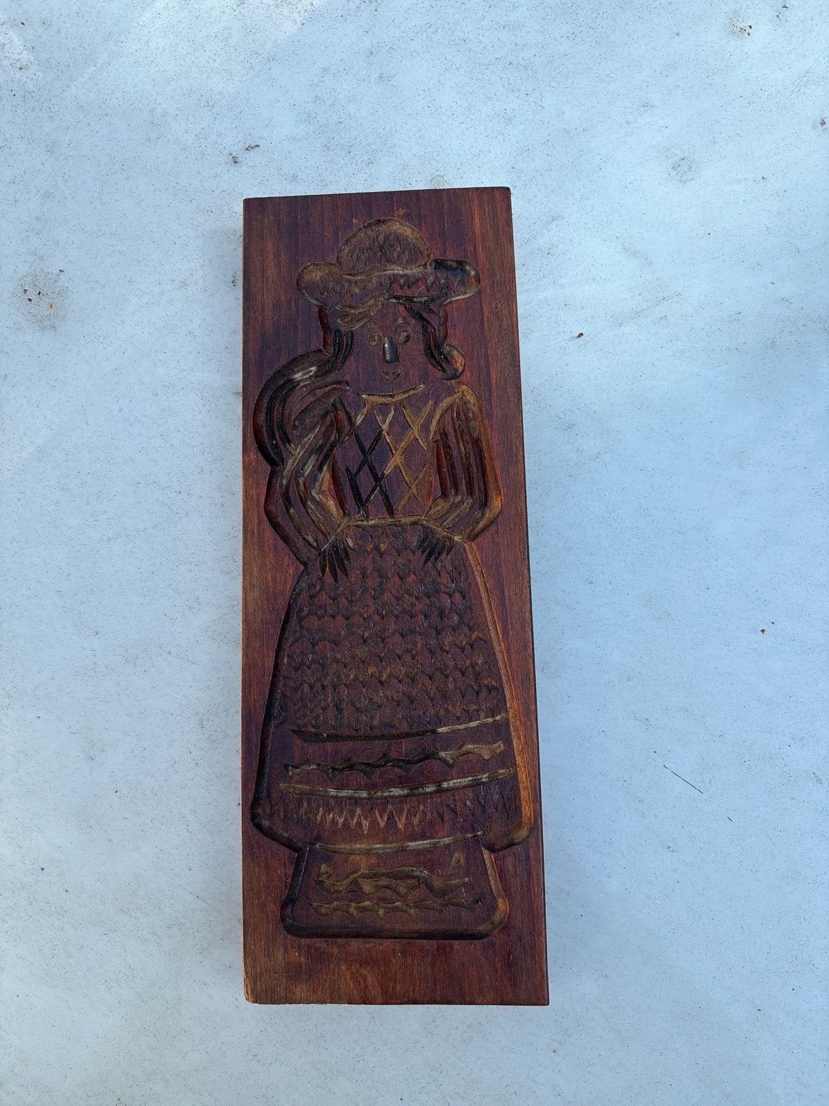 Antieke Speculaasplank met Vrouwenfiguur, Ophalen
