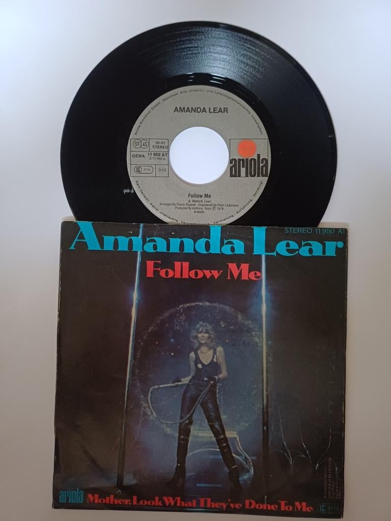Amanda Lear - Follow me, Gebruikt, 7 inch, Single, Ophalen of Verzenden