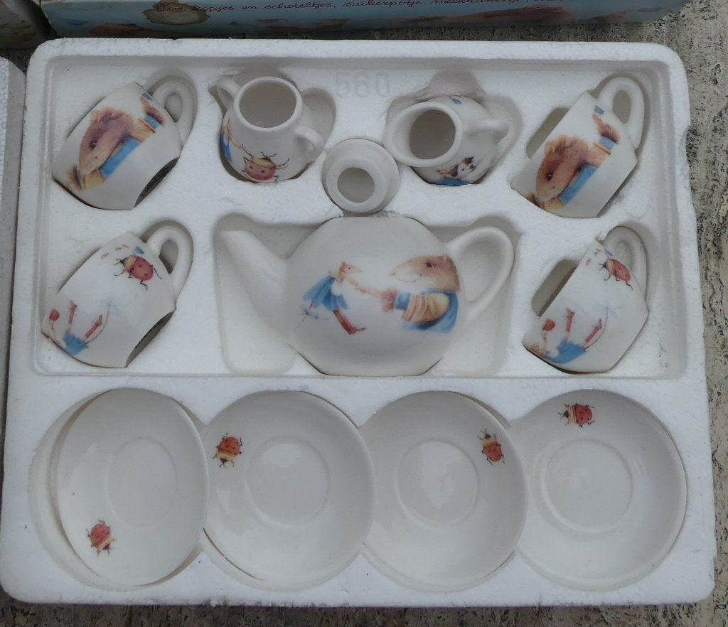 MB Marjolein Bastin Vera de Muis Kinder Thee Servies, Nieuw, Ophalen of Verzenden, Overige stijlen, Wedgwood