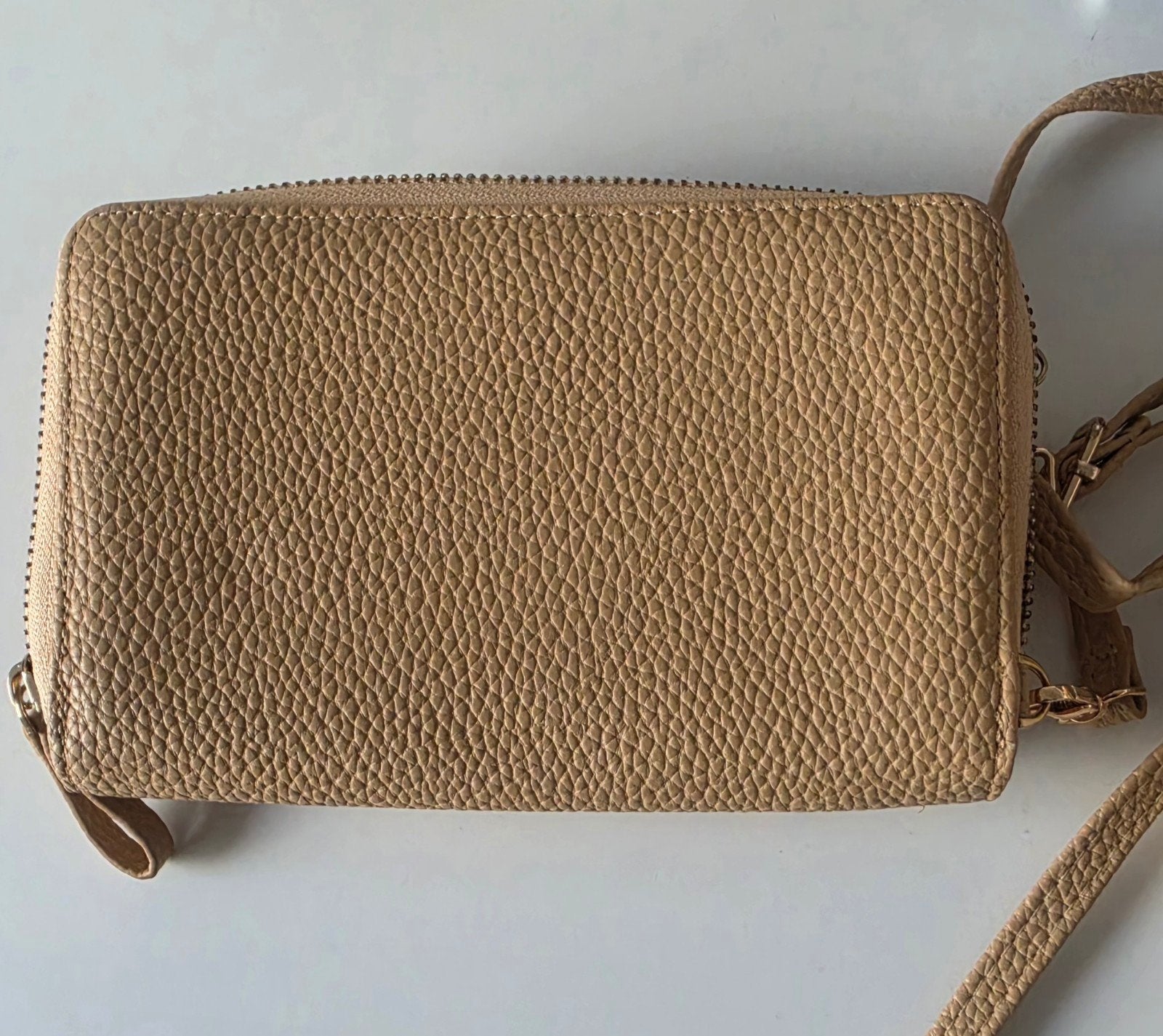 Beige Portemonnee met veel opbergruimte, Sieraden, Tassen en Uiterlijk, Overige merken, Gebruikt, Beige, Ophalen of Verzenden
