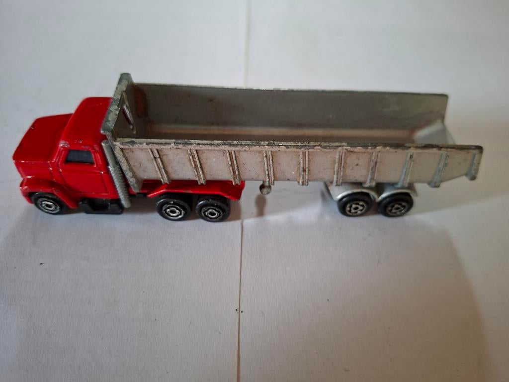 Majorette Scania Kiepwagen No.377 Schaal 1:100, Hobby en Vrije tijd, Modelauto's | Overige schalen, Ophalen of Verzenden, Zo goed als nieuw