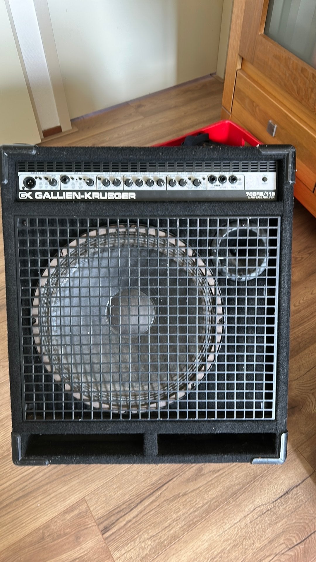 Galien kreuger 700RB/115 bascombo, Muziek en Instrumenten, Versterkers | Bas en Gitaar, Ophalen, Gebruikt, Basgitaar, 100 watt of meer
