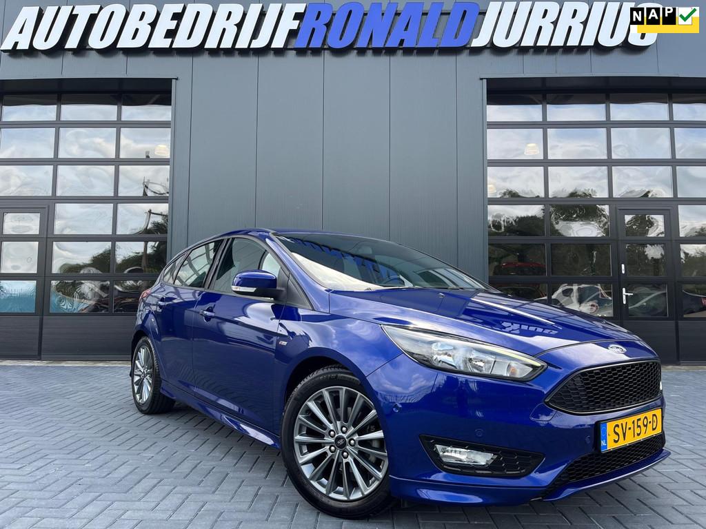 Ford Focus 1.0 ST-Line NLAuto/125Pk/Sync Navigatie/Privacy G, Blauw, Origineel Nederlands, 3 cilinders, 999 cc
