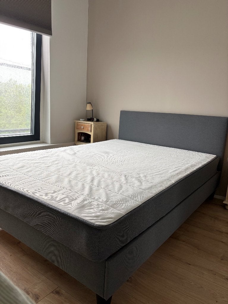 Tweepersoons IKEA SABOVIK boxspring 140x200, Huis en Inrichting, Ophalen, Tweepersoons, 140 cm, Zo goed als nieuw