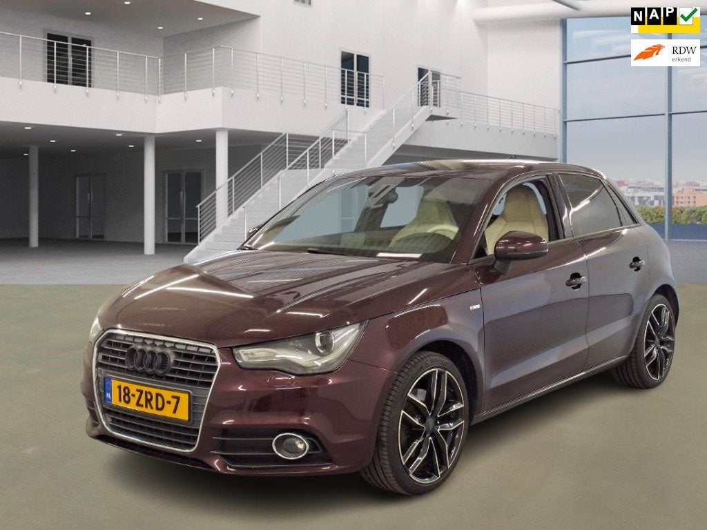 Audi A1 Sportback 1.4 TFSI Ambition Pro Line Business / NL P, Auto's, Audi, Euro 5, Start-stop-systeem, 4 cilinders, 4 stoelen