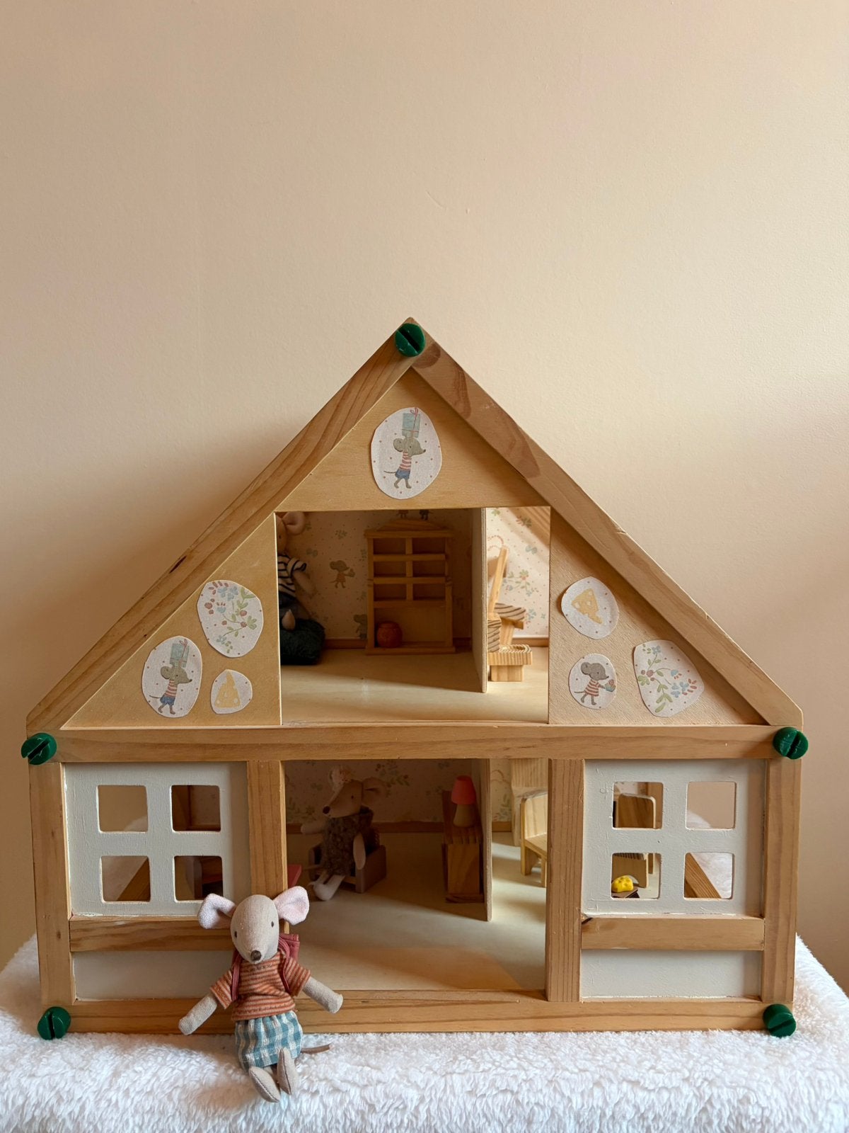 Houten poppenhuis als Maileg muizenhuis, Ophalen of Verzenden, Zo goed als nieuw, Poppenhuis
